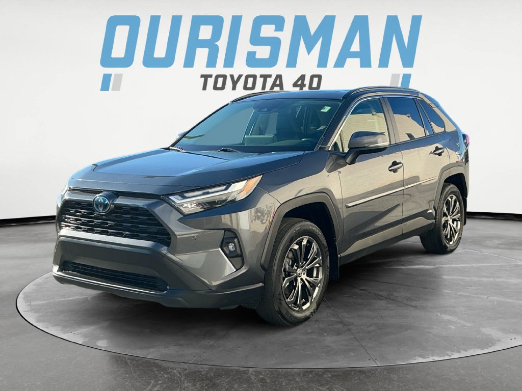 Used 2023 Toyota RAV4 XLE Premium AWD/4WD image 3