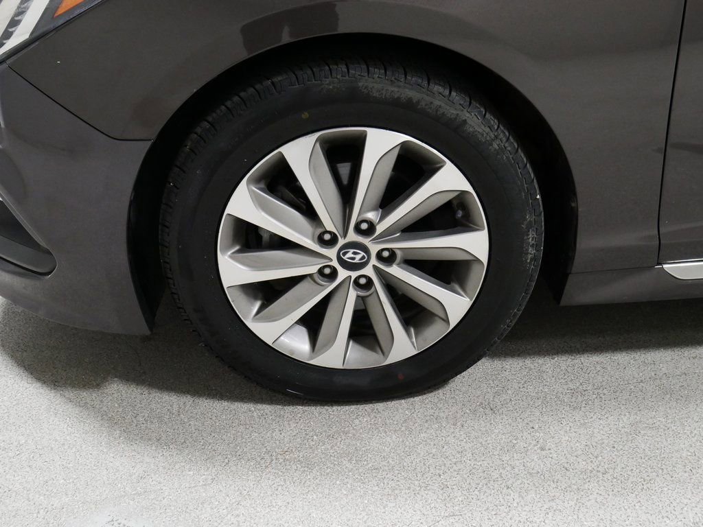 Used 2015 Hyundai Sonata Sport image 27