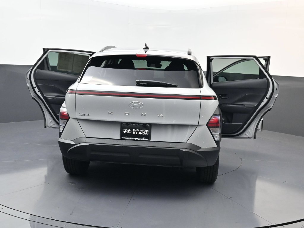 Certified 2026 Hyundai Kona SEL Sport FWD image 30