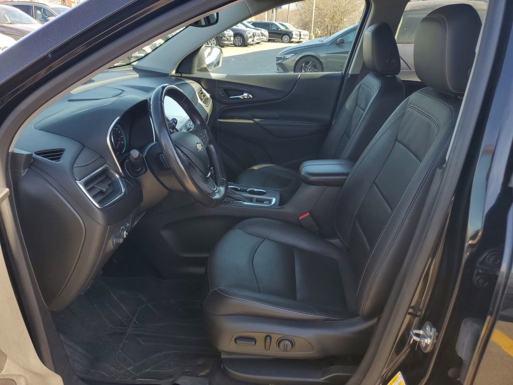 Used 2021 Chevrolet Equinox Premier image 14