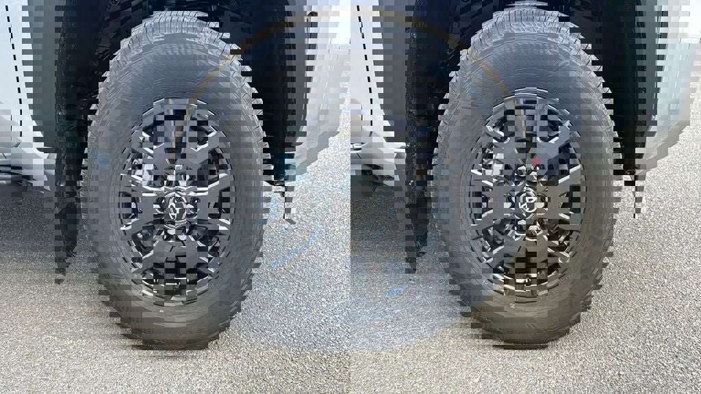 New 2026 Toyota 4Runner SR5 image 12