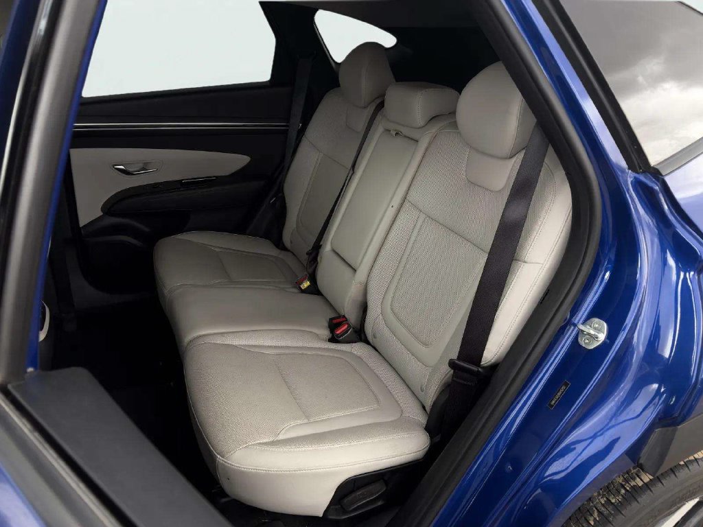 Used 2022 Hyundai Tucson Limited FWD image 9