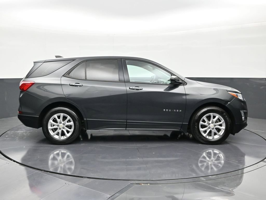 Used 2019 Chevrolet Equinox LS FWD image 6