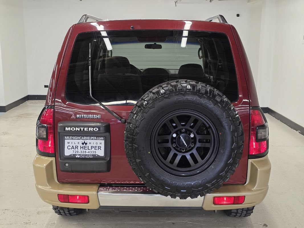 Used 2002 Mitsubishi Montero XLS AWD/4WD image 13