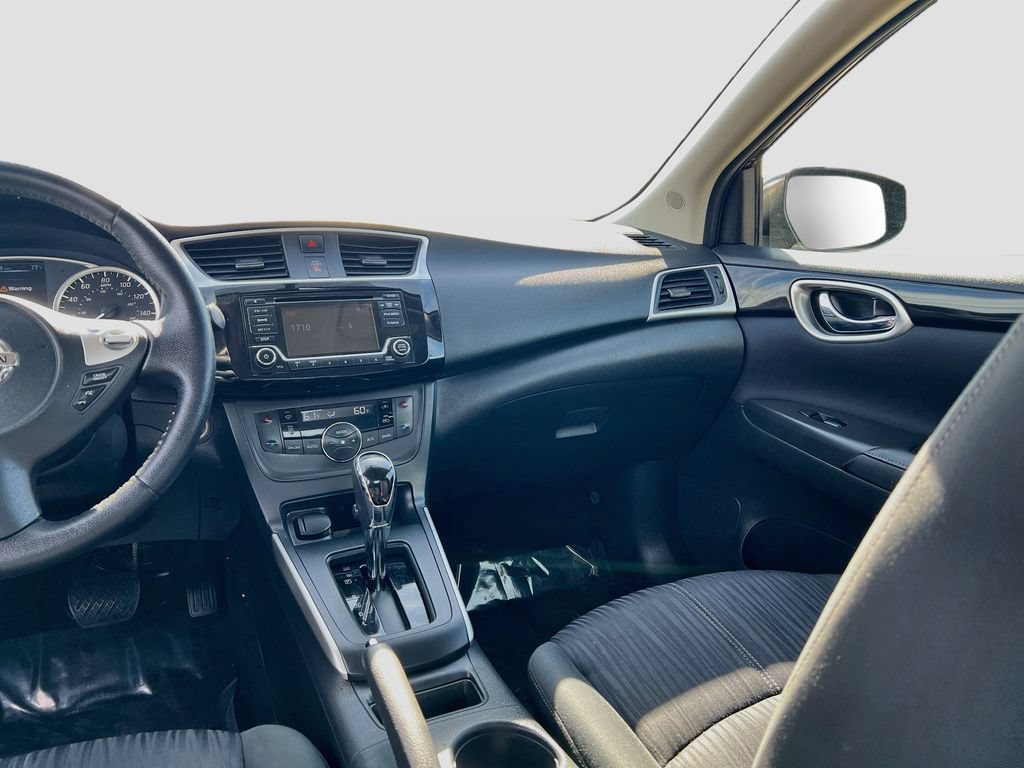 Used 2018 Nissan Sentra SV FWD image 21