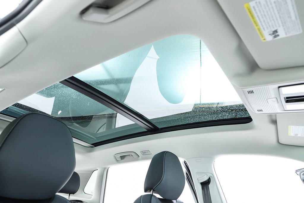 New 2026 Volkswagen Tiguan SE image 37