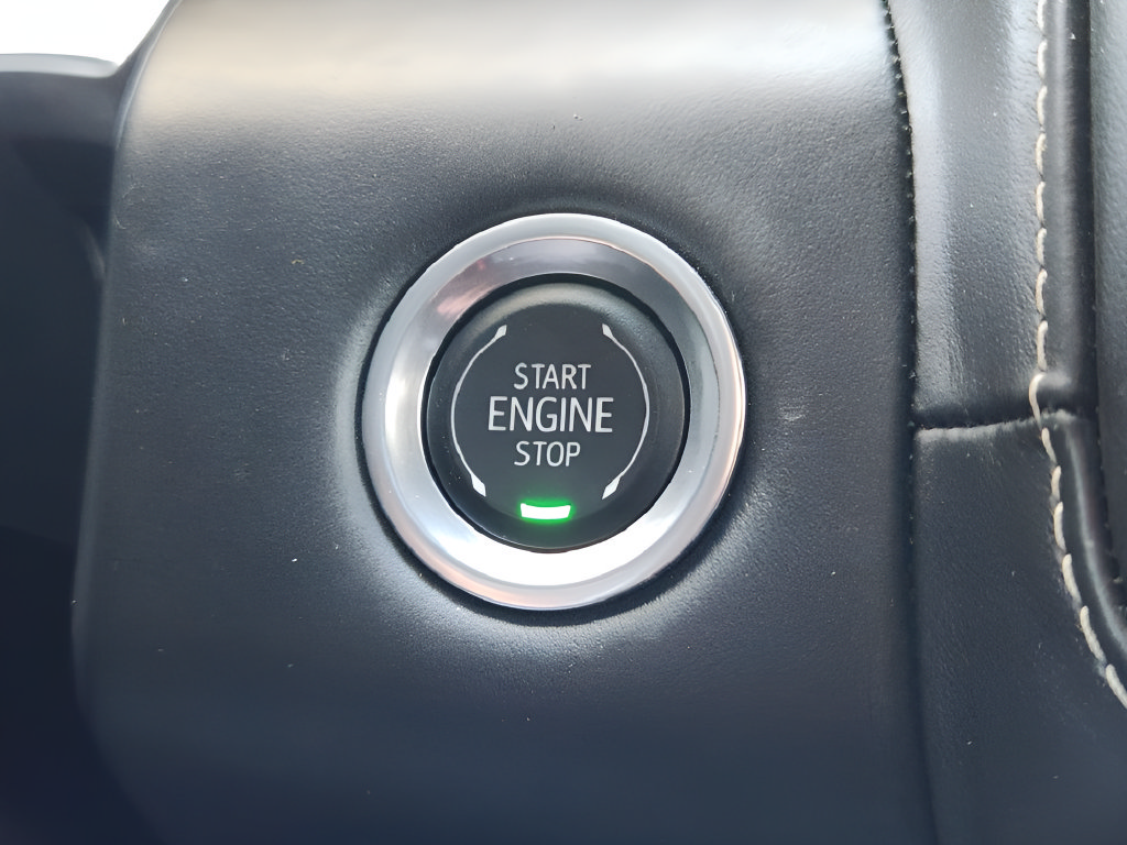 Used 2024 GMC Yukon XL Denali Ultimate AWD/4WD image 20