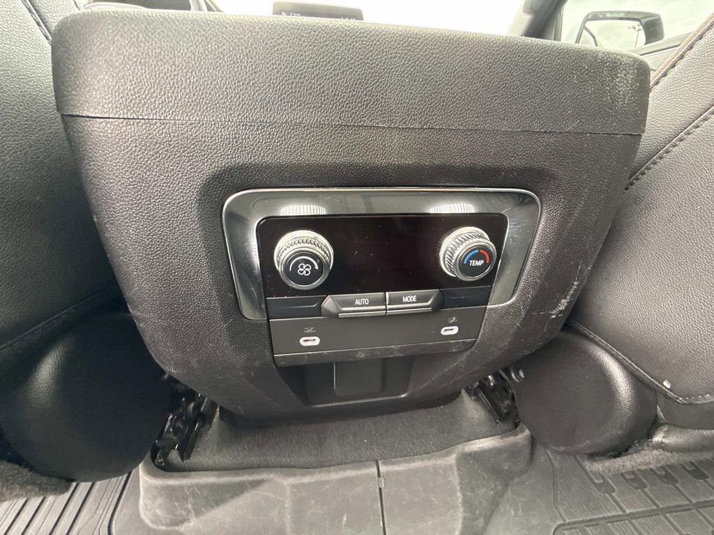 Certified 2023 GMC Yukon SLT image 21