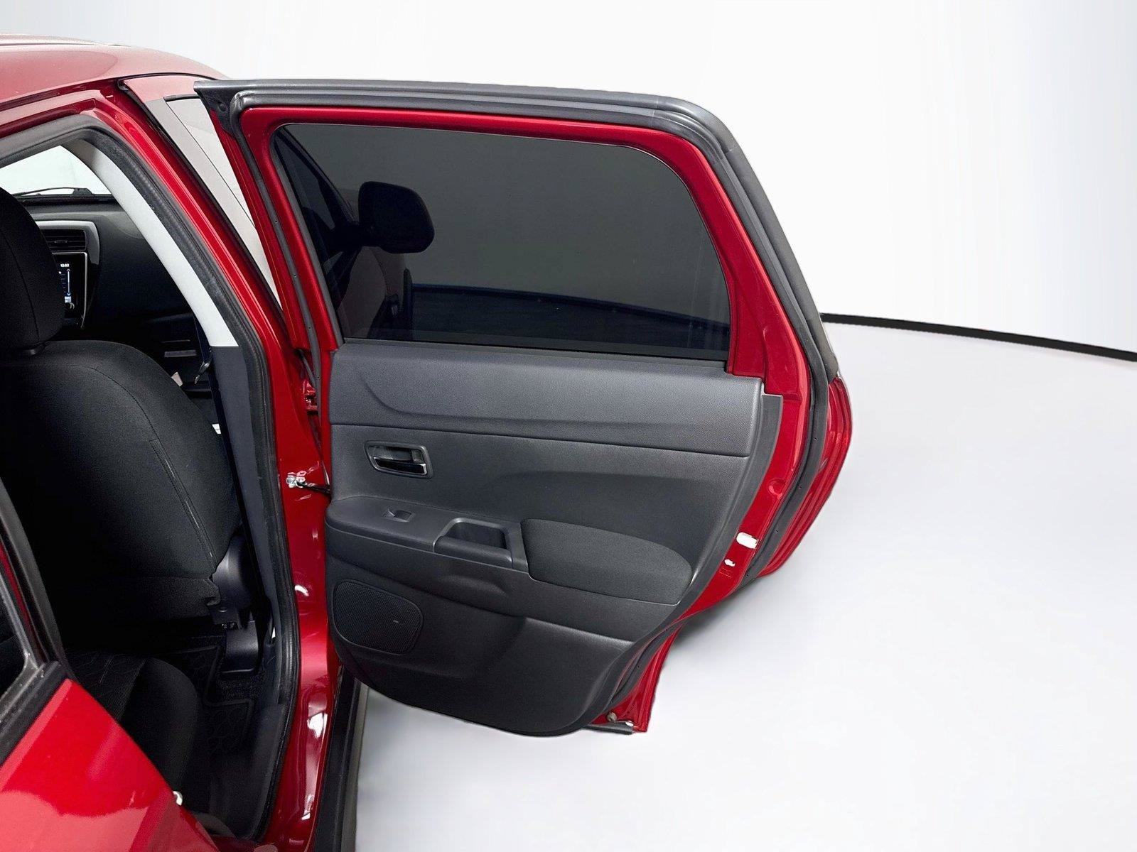 Used 2026 Mitsubishi Outlander Sport ES AWD/4WD image 27