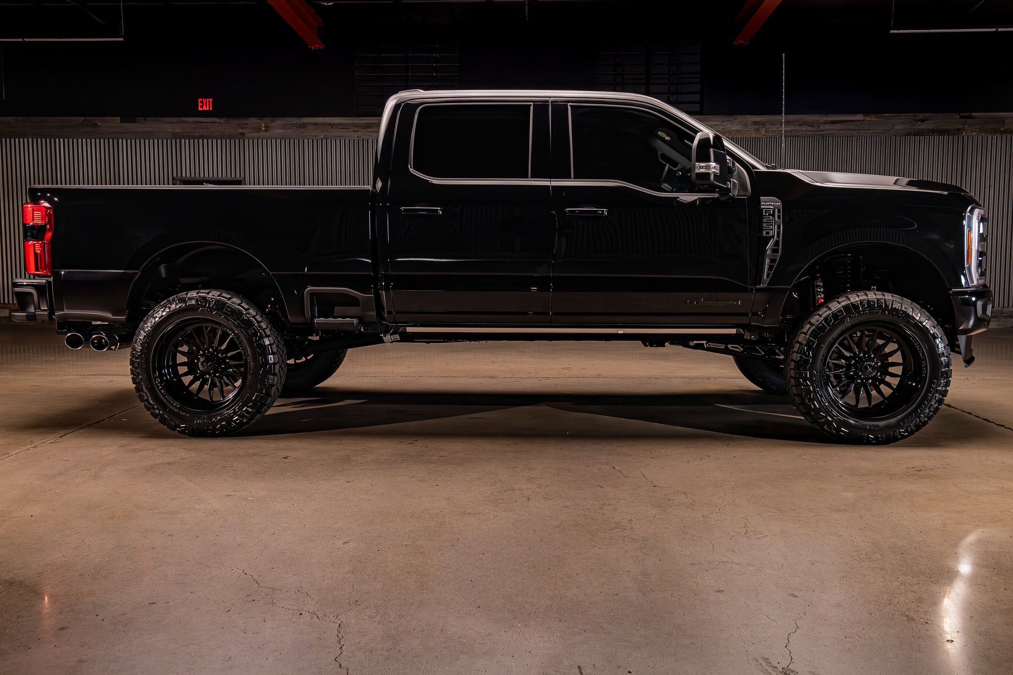 Used 2026 Ford F250 Platinum image 11
