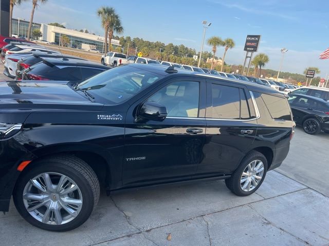 Used 2021 Chevrolet Tahoe High Country w/ Premium Package image 8