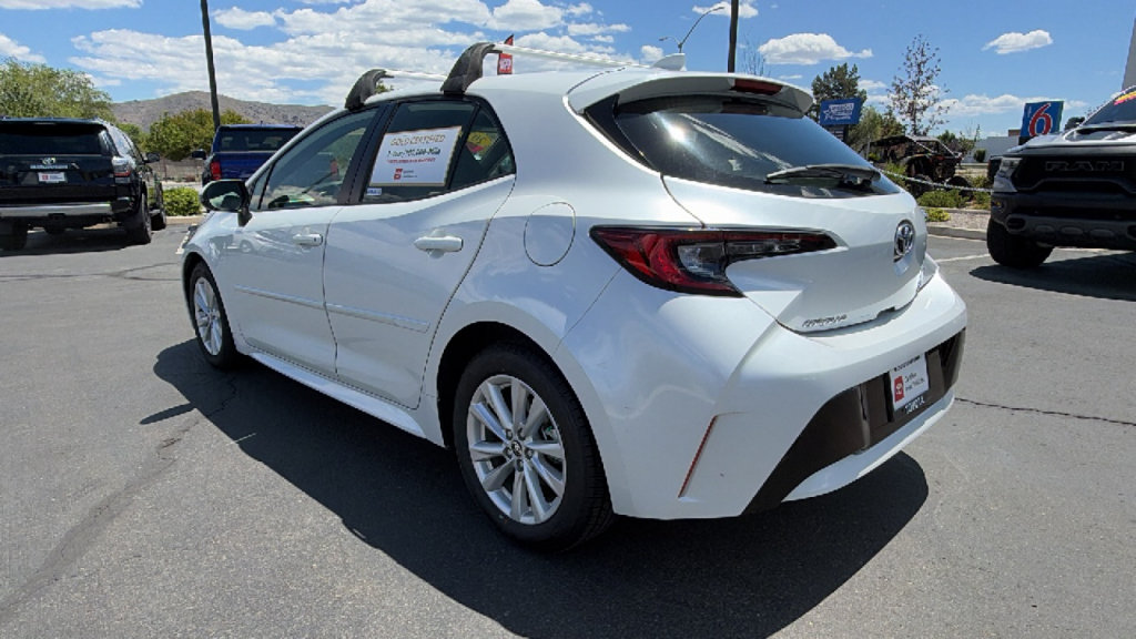 Certified 2023 Toyota Corolla SE FWD image 5