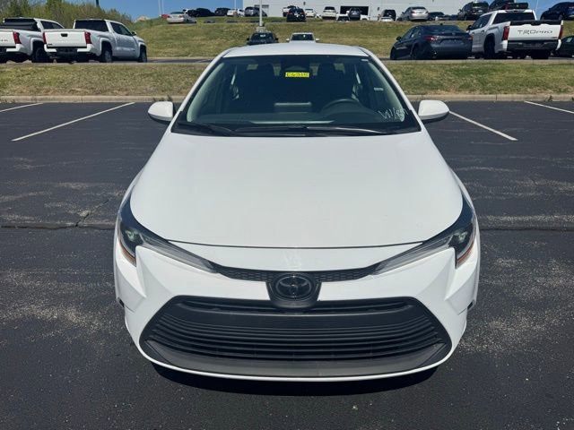 Used 2024 Toyota Corolla LE FWD image 8