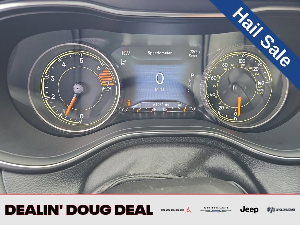 Used 2023 Jeep Cherokee Altitude Lux image 16