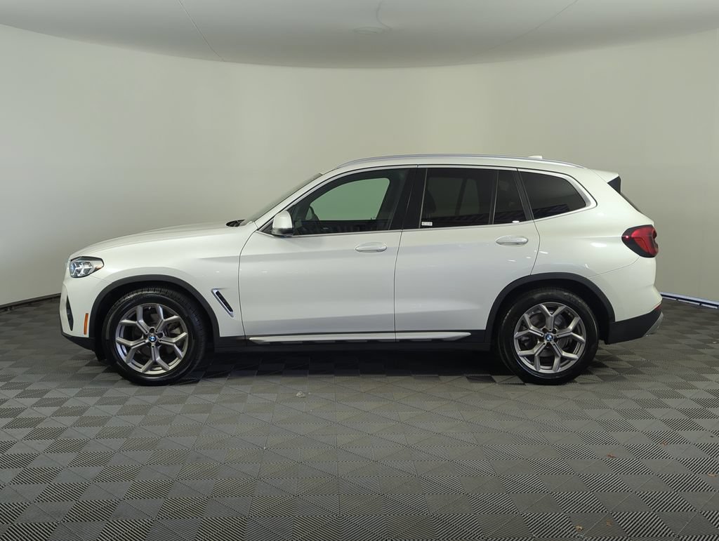 Used 2024 BMW X3 sDrive30i RWD image 3