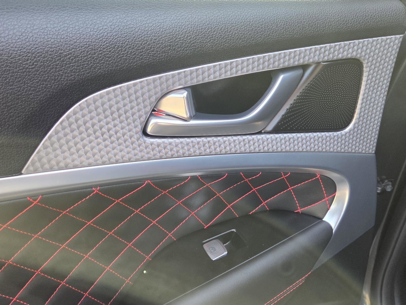 Used 2023 Genesis G70 3.3T w/ Sport Prestige Package image 19