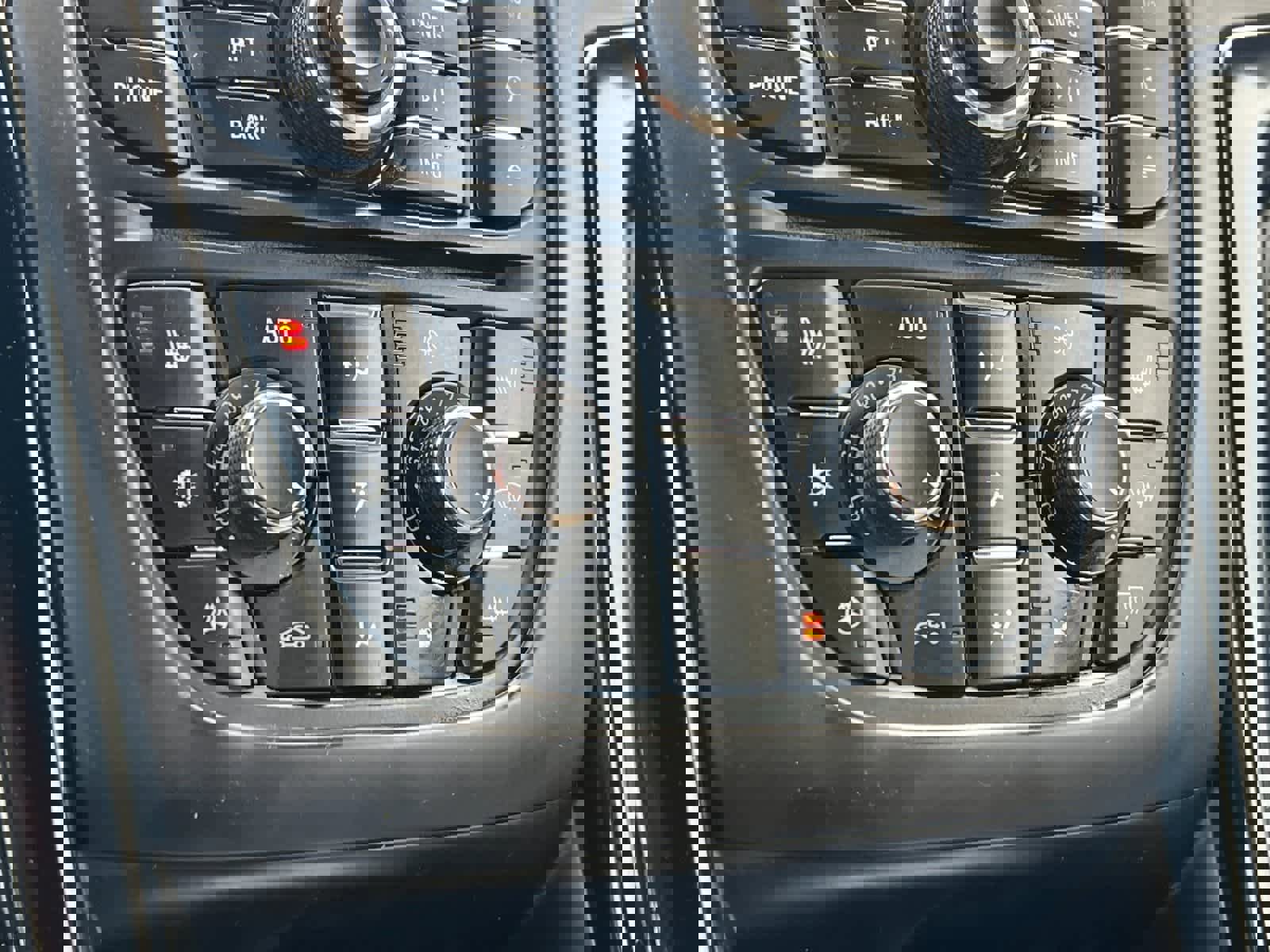 Used 2016 Buick Cascada Premium image 12