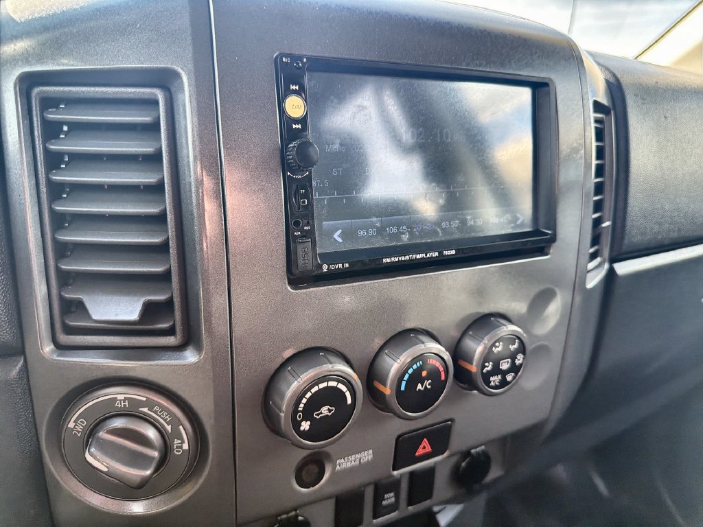 Used 2008 Nissan Titan XE AWD/4WD image 12