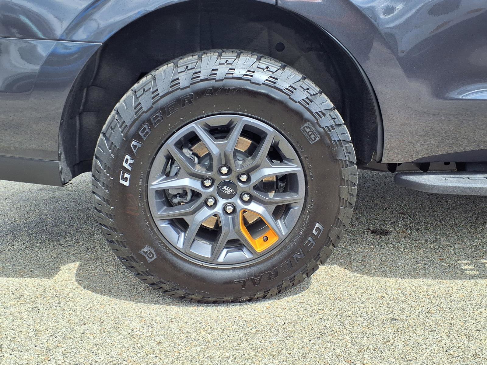 Used 2025 Ford Expedition Tremor image 6