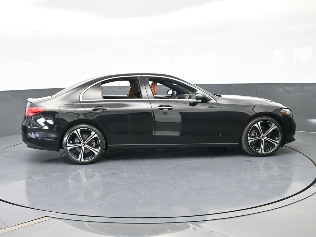 Used 2022 Mercedes-Benz C 300 Sedan w/ Exclusive Trim Package image 7