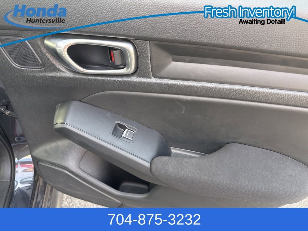 Used 2023 Honda Civic LX image 12