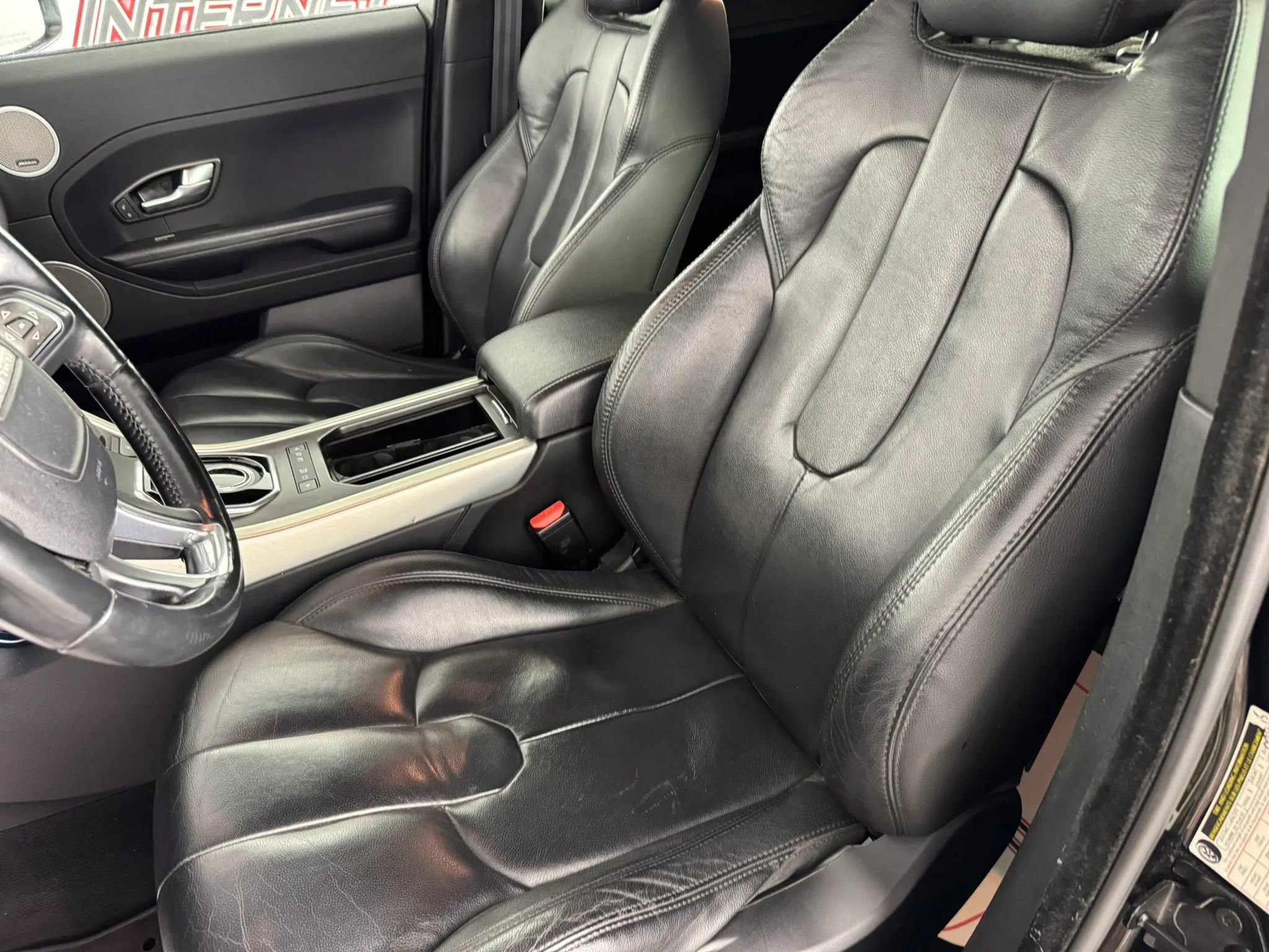 Used 2013 Land Rover Range Rover Evoque Pure Premium w/ Pure Premium Pkg image 34