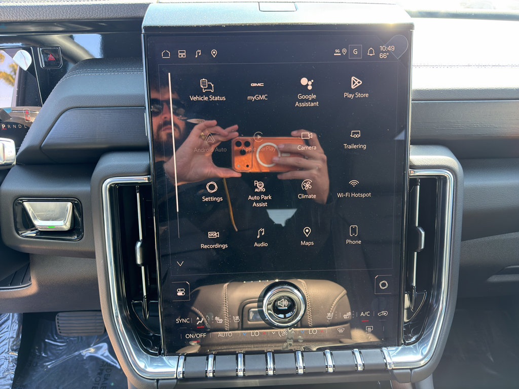 New 2026 GMC Yukon Denali w/ Advanced Technology Package RWD image 24