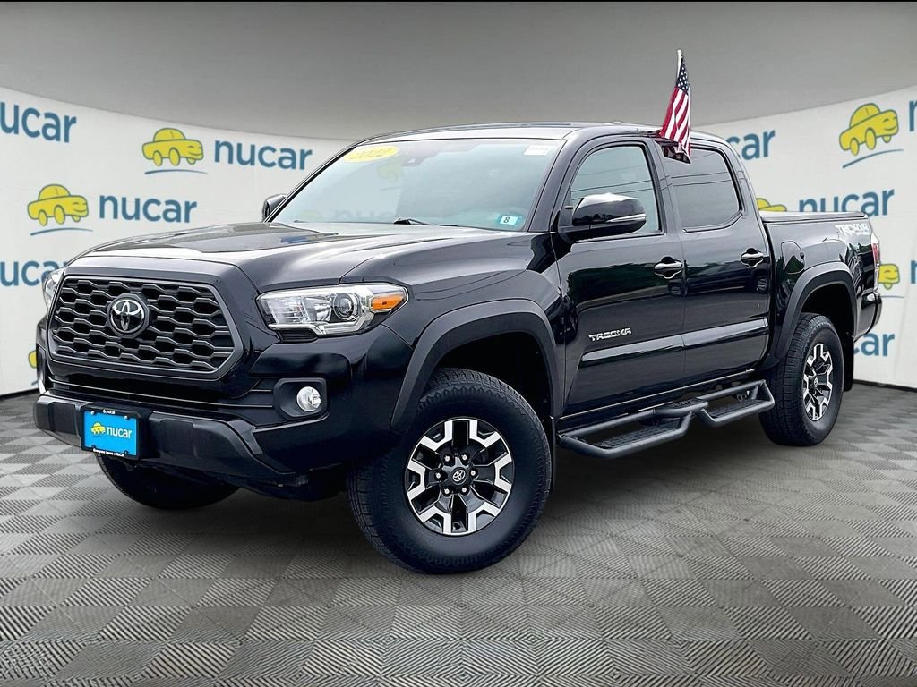 Used 2022 Toyota Tacoma TRD Off-Road w/ Technology Package AWD/4WD image 3