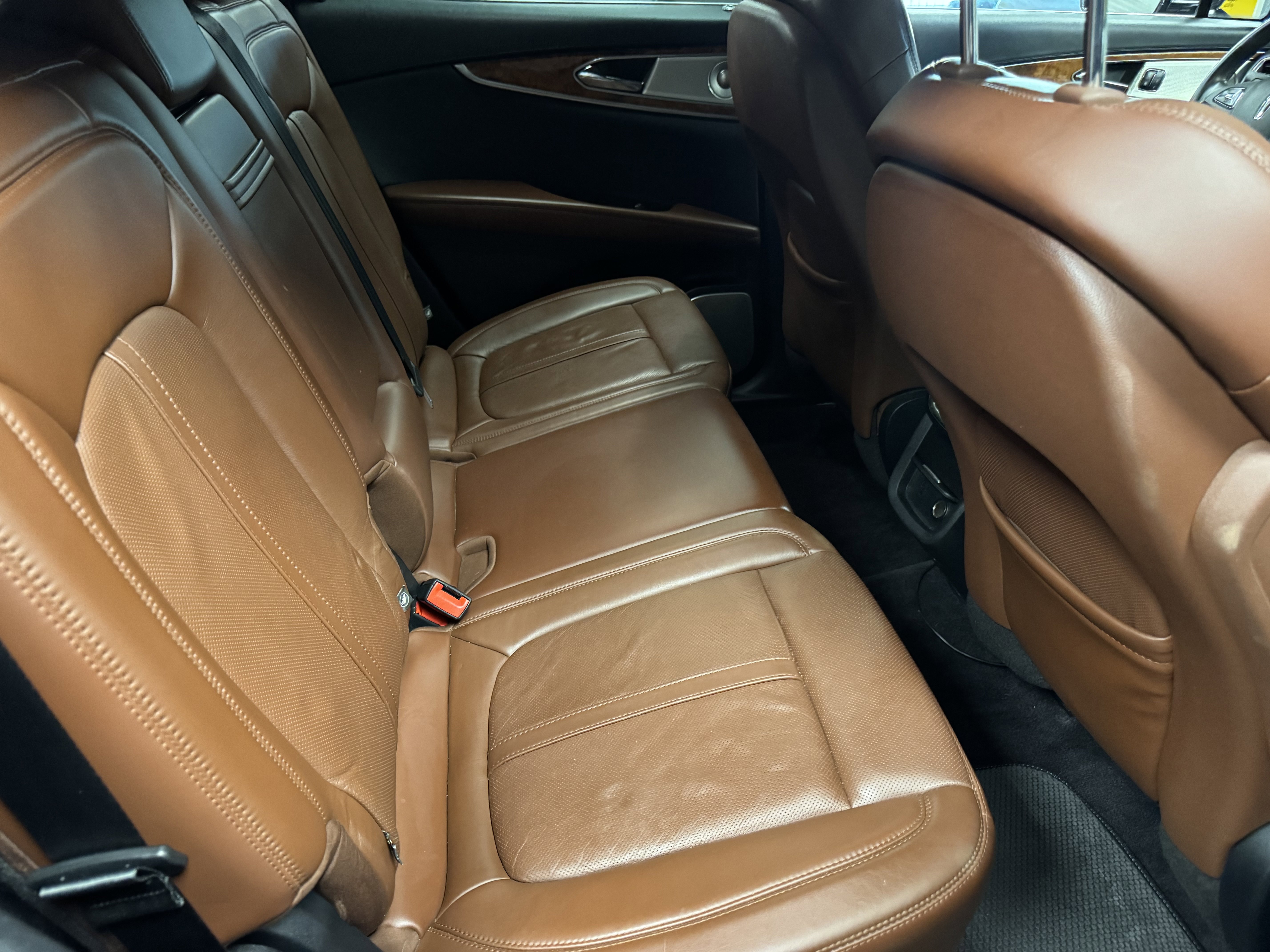 Used 2016 Lincoln MKX Reserve w/ Luxury Package image 14