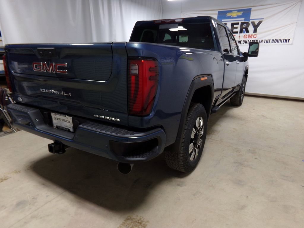 New 2025 GMC Sierra 2500 Denali w/ Technology Package image 6