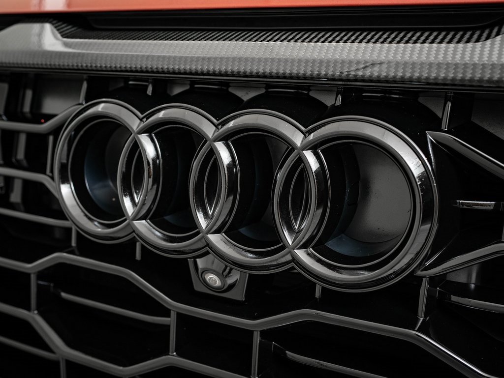 Certified 2024 Audi RS Q8 image 3