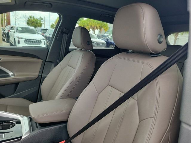 Certified 2025 Audi Q5 Premium w/ Premium Plus AWD/4WD image 16