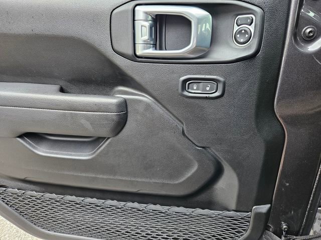 Used 2025 Jeep Gladiator Sport image 22