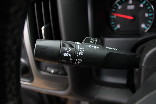 Used 2018 Chevrolet Silverado 1500 LT image 15