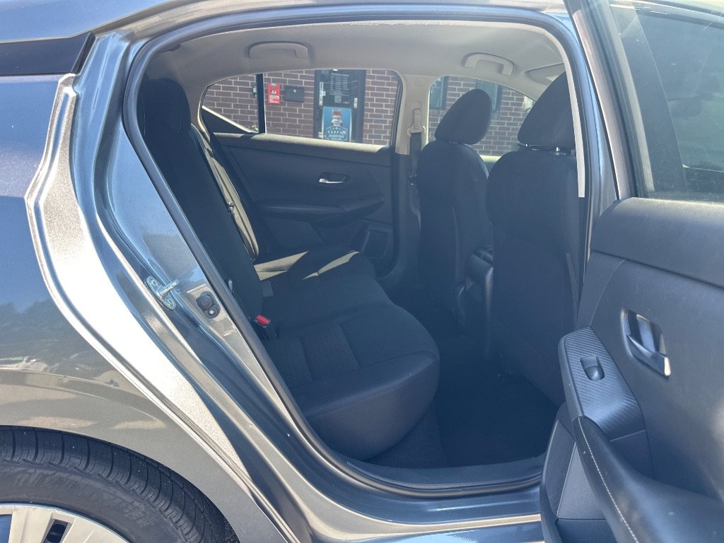 Used 2020 Nissan Sentra S FWD image 19