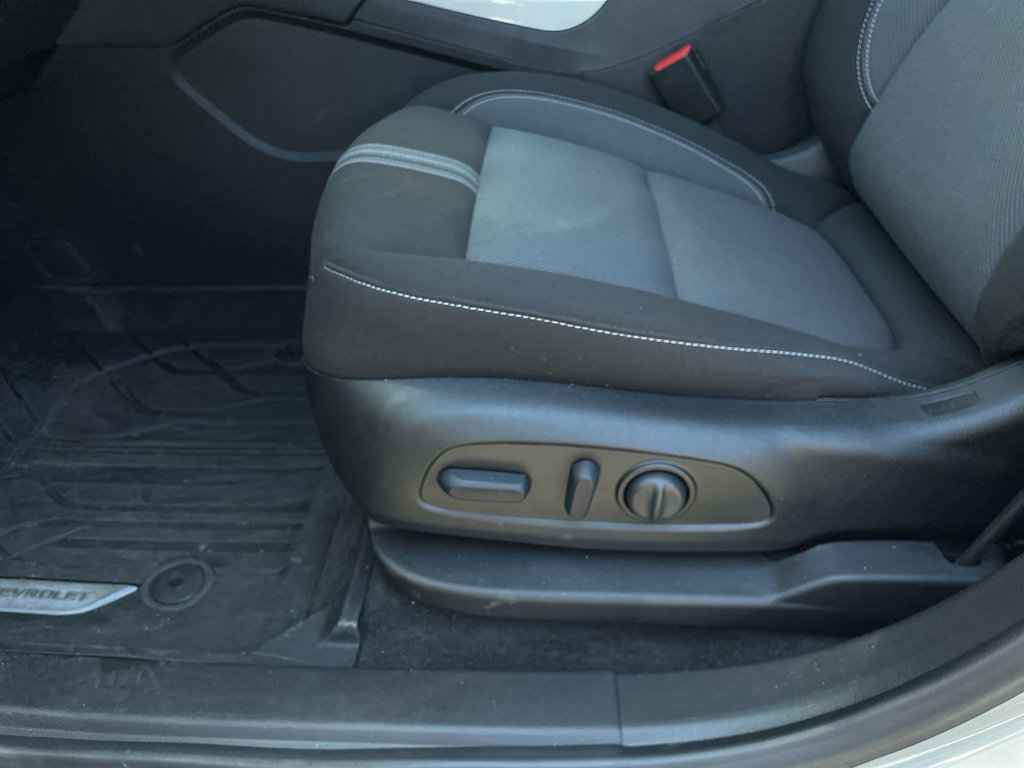 Used 2025 Chevrolet Blazer LT w/ Midnight/Sport Edition image 19