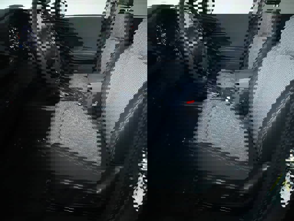 Used 2024 Subaru Crosstrek 2.0i Premium image 18