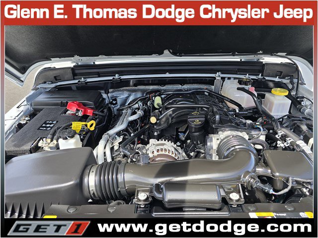 Certified 2025 Jeep Gladiator Willys image 17