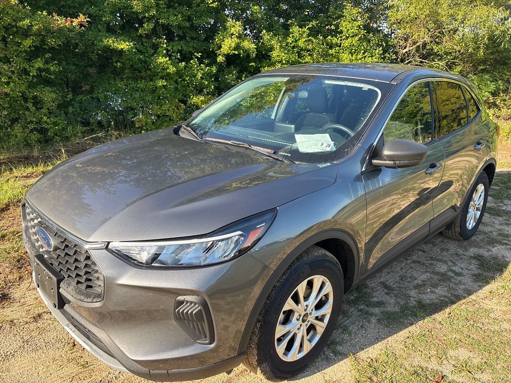 Used 2023 Ford Escape Active AWD/4WD image 10