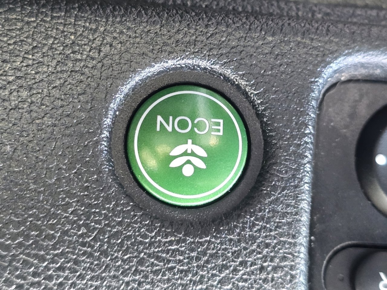 Used 2023 Honda Ridgeline RTL image 9