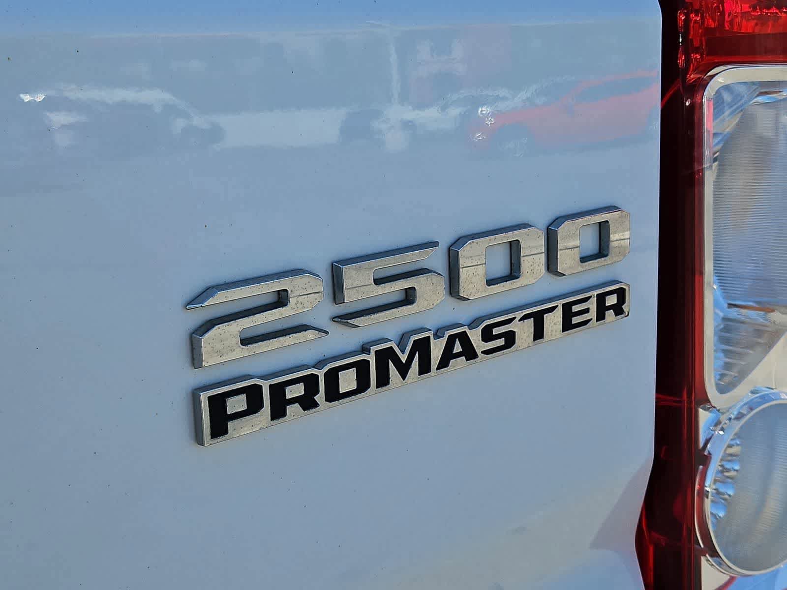 Used 2023 RAM ProMaster 2500 FWD image 16