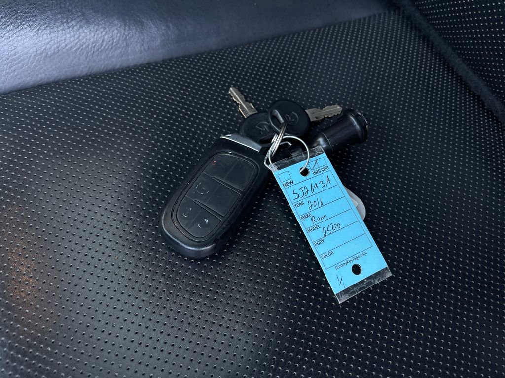 Used 2016 RAM 2500 Limited image 37