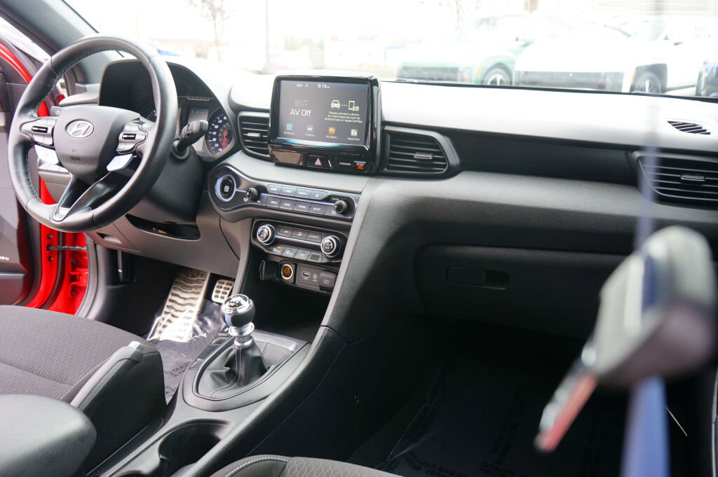 Used 2019 Hyundai Veloster N N w/ Performance Package image 19