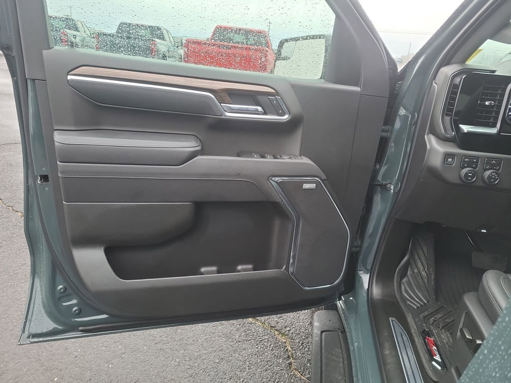 New 2025 Chevrolet Silverado 1500 LT Trail Boss w/ Convenience Package II image 11