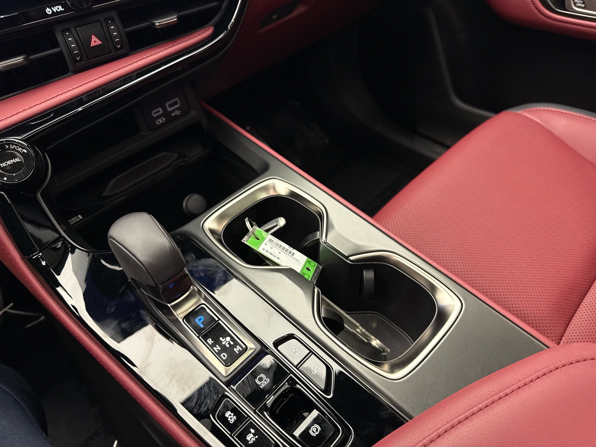 Used 2024 Lexus NX 350 AWD w/ Premium Package image 16