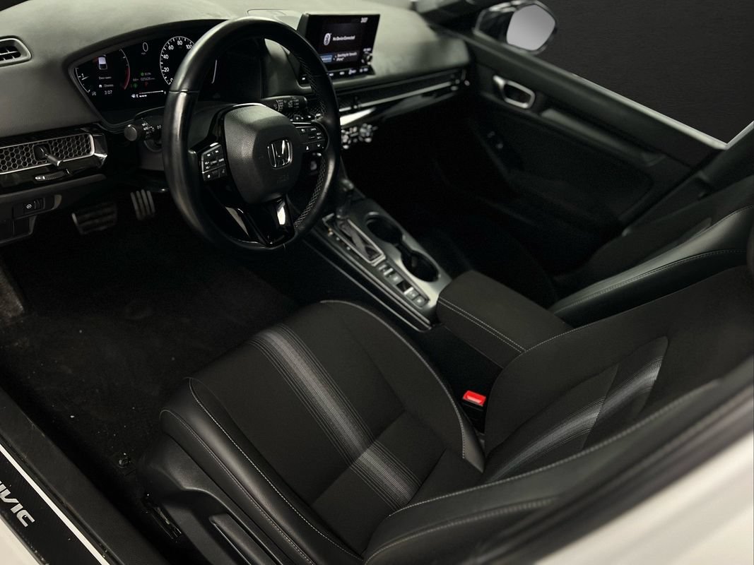 Used 2024 Honda Civic Sport image 17