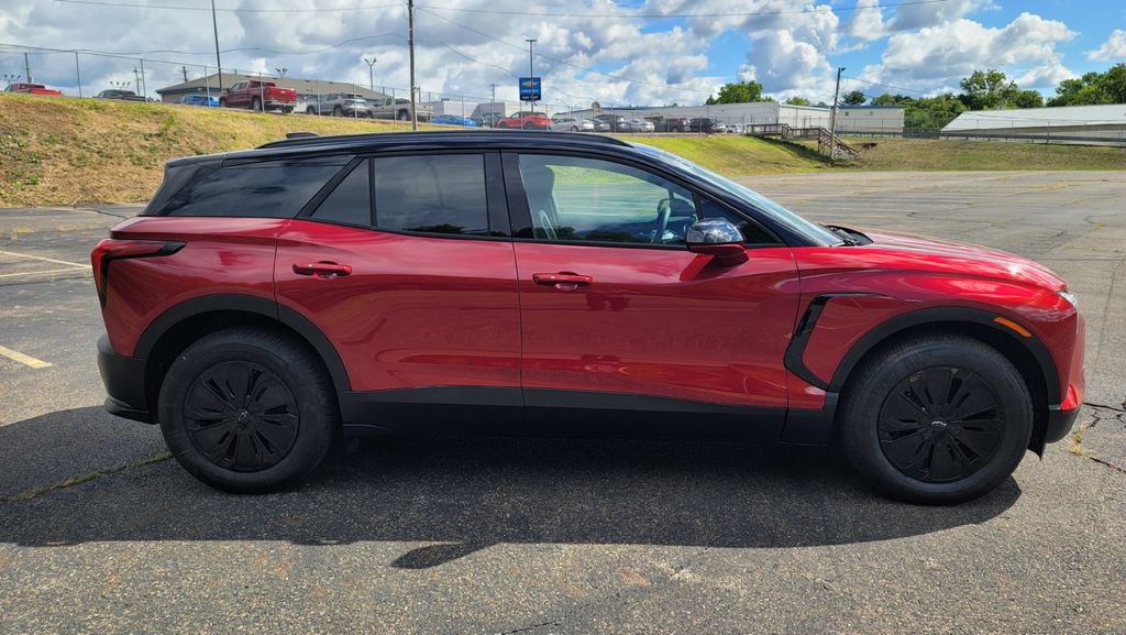 New 2025 Chevrolet Blazer EV LT image 14