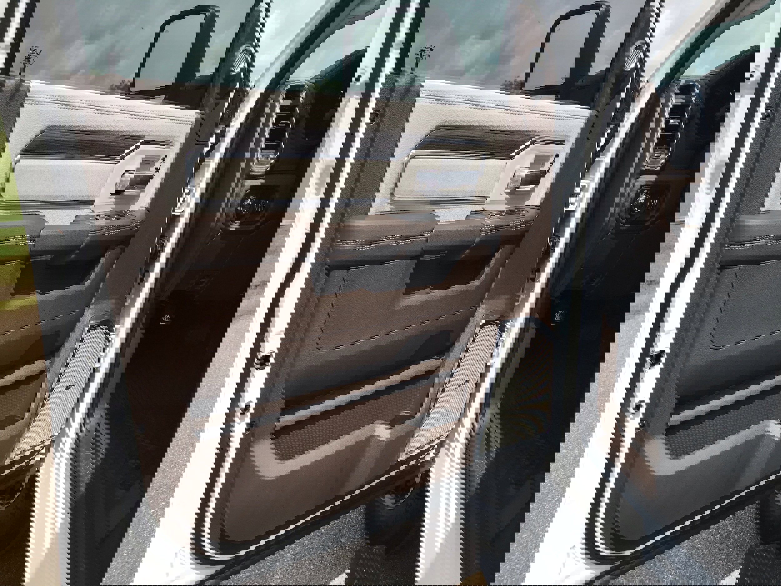 New 2025 RAM 2500 Laramie image 22