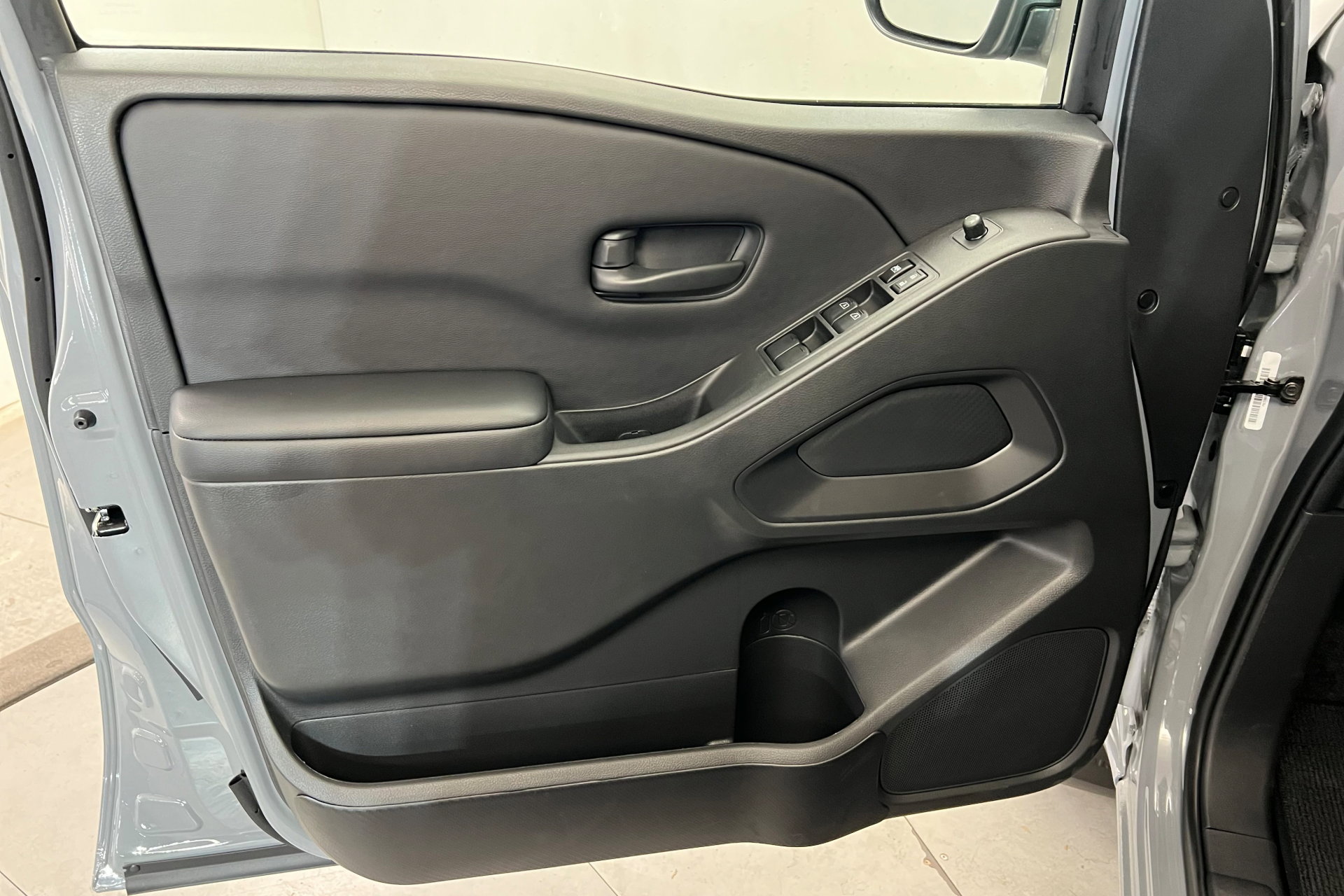 New 2026 Nissan Frontier SV w/ Tow Package image 14