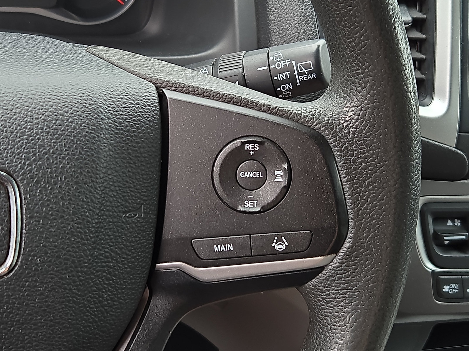 Used 2019 Honda Pilot LX image 22